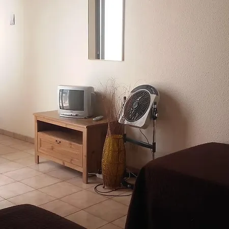 Castel Harbour شقة لوس كريستيانوس